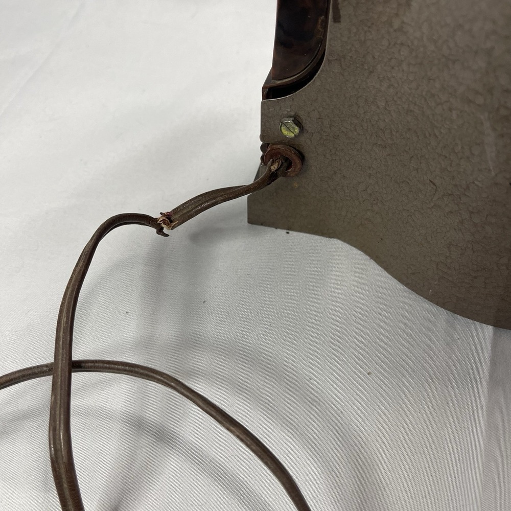 Vintage Master crafters Fireplace ANIMATED Clock Lighted Motion Lamp NOT WORKING - Picture 5 of 8